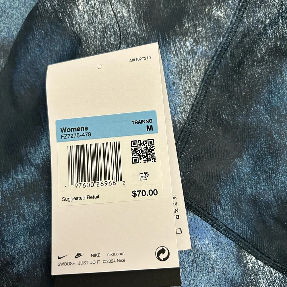 Nike One Training Leggings - Picture 11 of 11